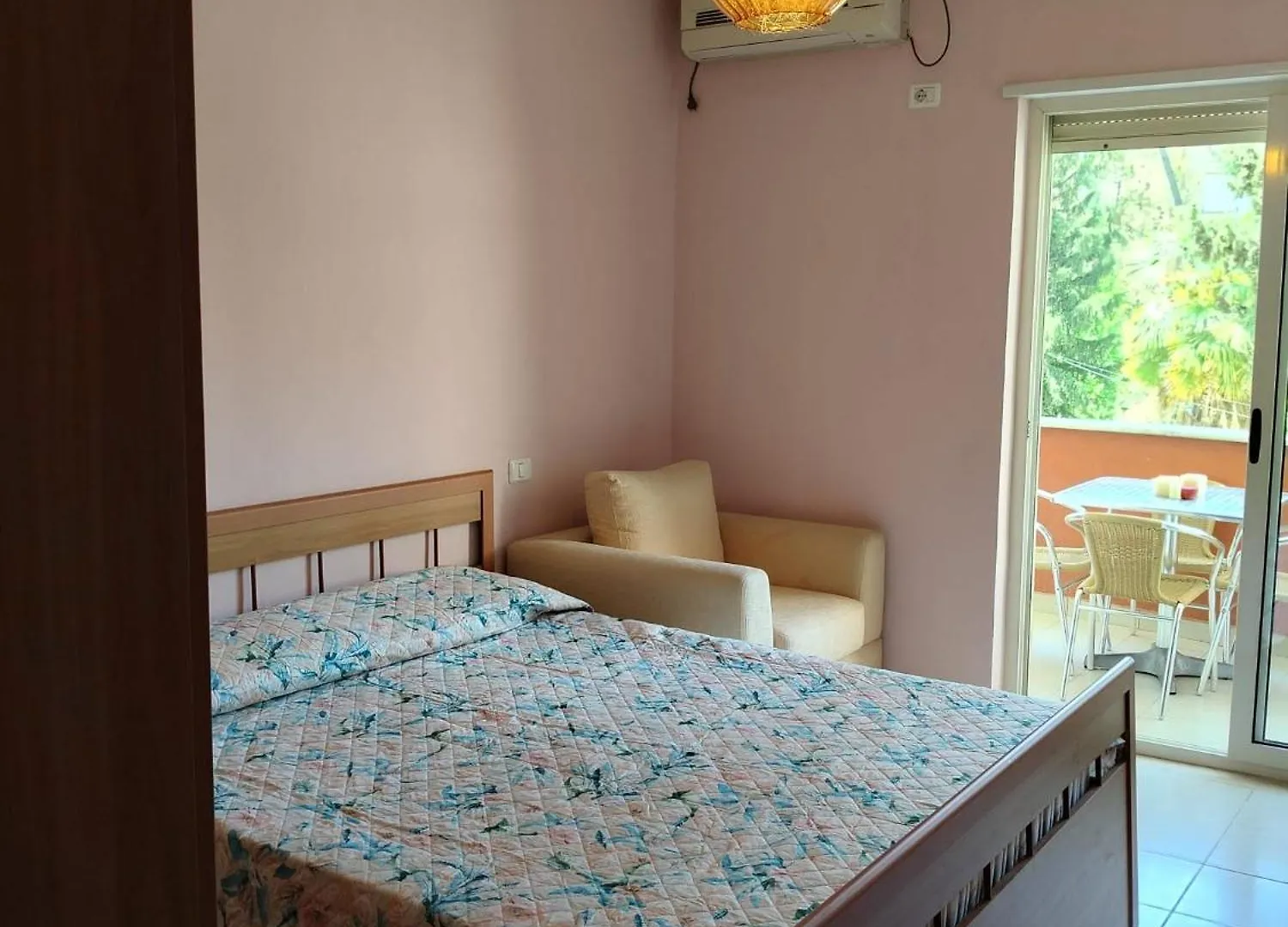 A&A Apartment Golem Albania